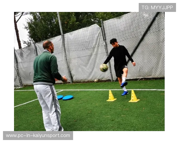 俱乐部公布球员康复训练视频,粉丝见证努力过程