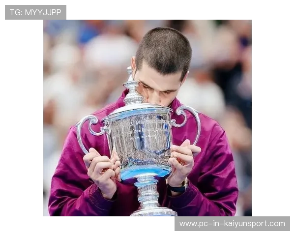 阿卡连续两个网前神球