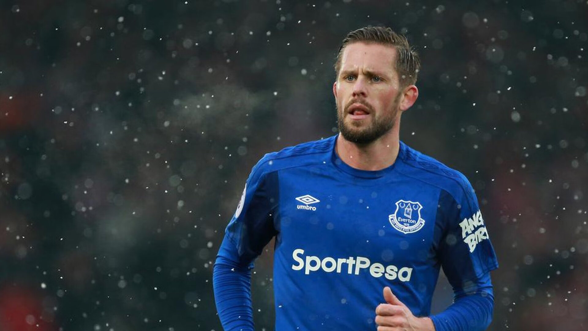 世界铁人三项杯赛智利站 炽热高温考验意志 中国选手仍斩获一银